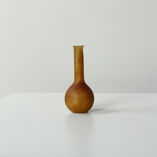 Medium Vase in Caramel