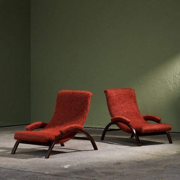 Sculptural Pair of Reclining Lounge Chairs in Pierre Frey 'Yeti' Fabric, Italy, 1960s