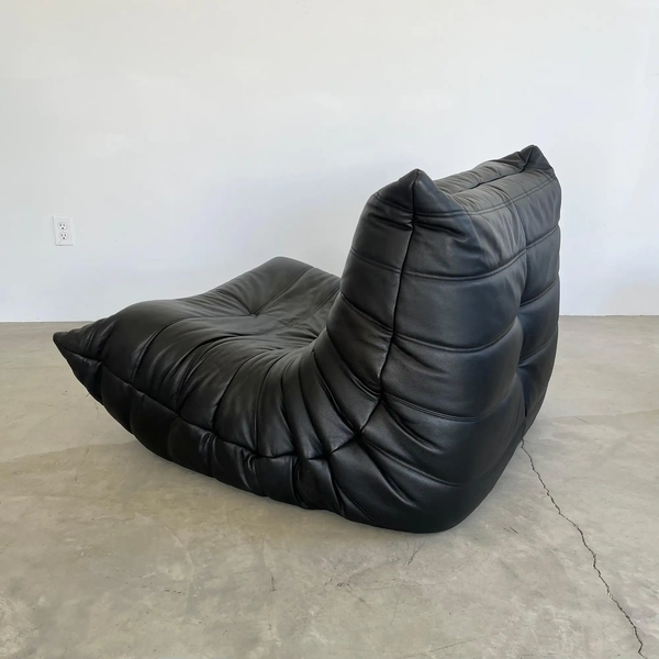 Black Leather Fireside Togo Seat by Ligne Roset, 1980s France