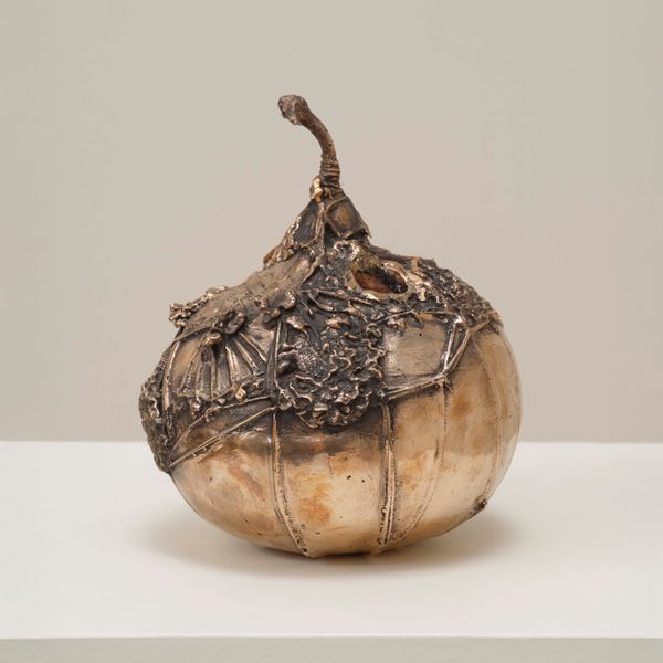 Sonia Gomes Lamparina III, 2025