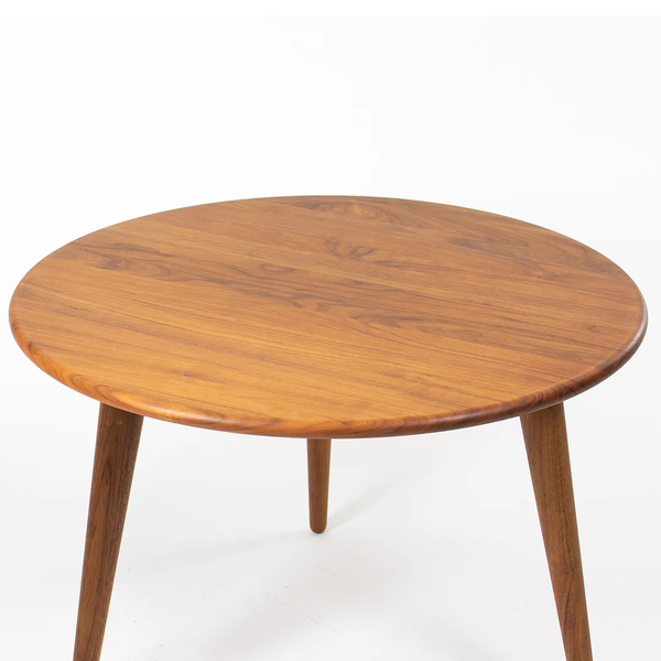 Walnut Coffee Table by Hans Wegner for Carl Hansen, 2021