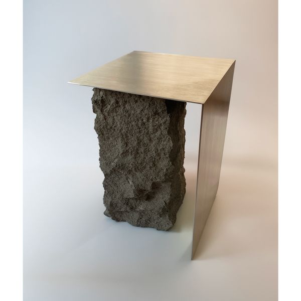 Fundamento Side Table 2