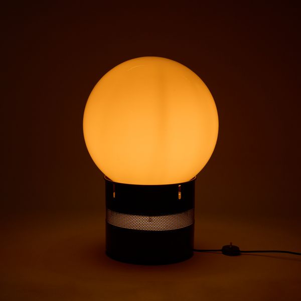 Mezzoracolo Table Lamp by Gae Aulenti for Artemide, Italy, 1968