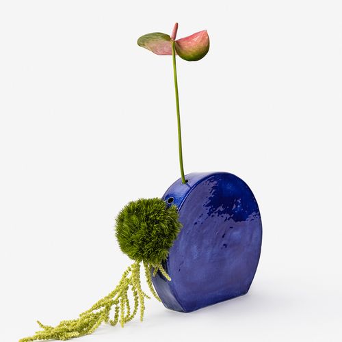 Ikebana Vase in Yves Klein Blue