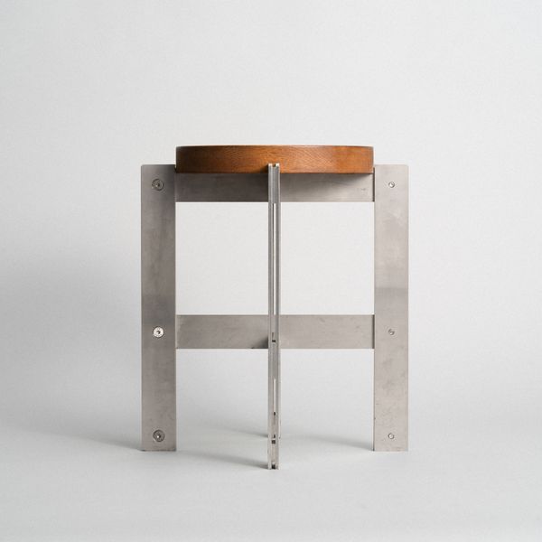 DN_S2401 Stool