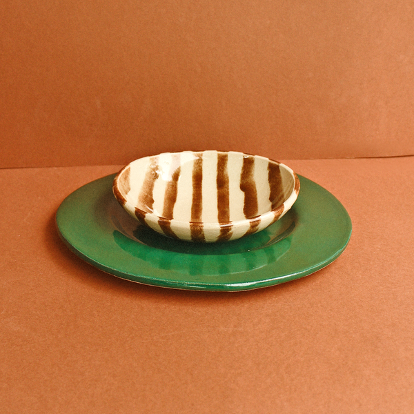 Amador Rimmed Plate