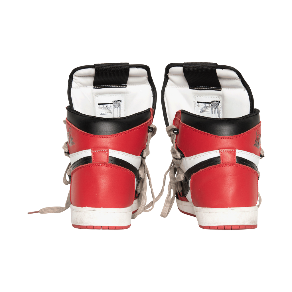 Vogalstand Red Vogal 1's by 24kGoldn | Basic.Space Vogalstand Red Vogal 1's by 24kGoldn | Basic.Space