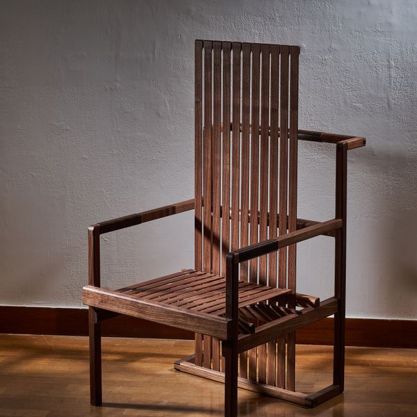 Curved Chair
