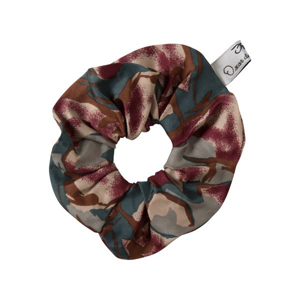 Oscar de la Renta Silk Pastel Abstract Luxury Scrunchie