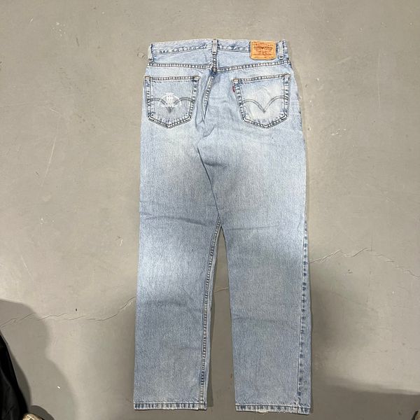 Holiday x Vintage Levi's 505 Regular Fit Jeans