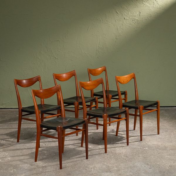 Set of 6 Dining Chairs in Teak & Original Black Leather by Rolf Rastad & Adolf Relling for Gustav Bahus, 1950s