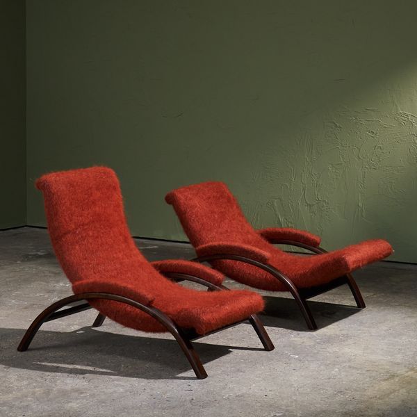 Sculptural Pair of Reclining Lounge Chairs in Pierre Frey 'Yeti' Fabric, Italy, 1960s