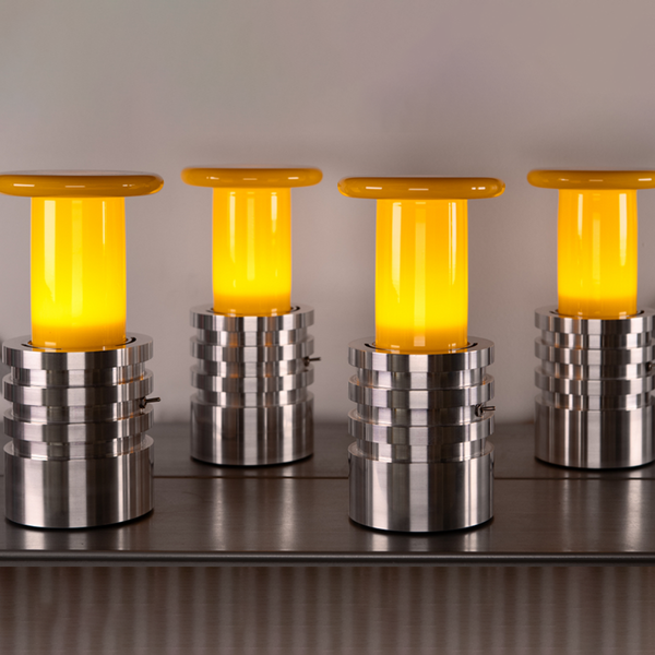 Mycelium Lamp in Glossy Yellow