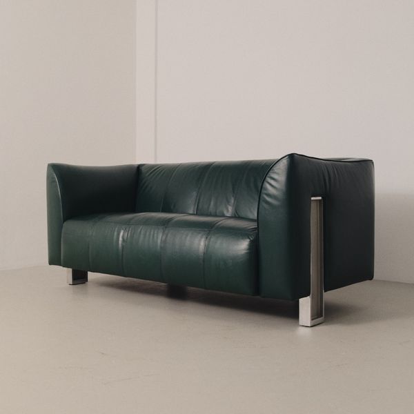 ISU Sofa Designed by Shigeru Uchida