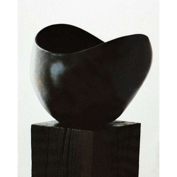 Amen Oud Light Sculpture Black