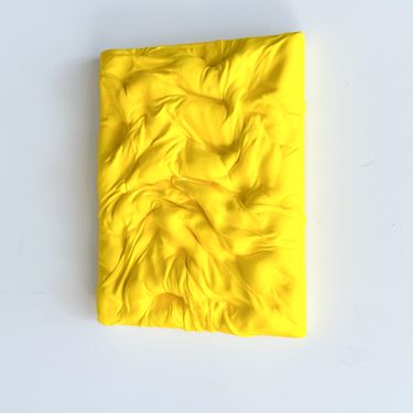 Skin Contact (Yellow)