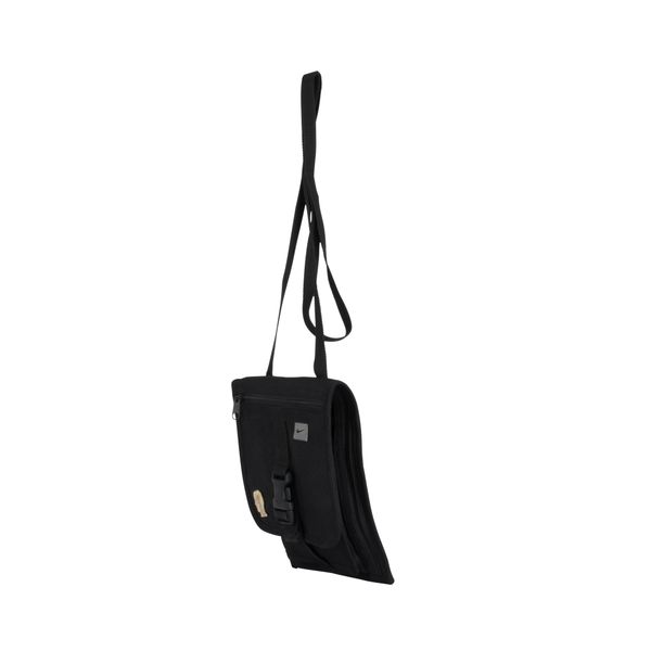 Nike Cross Body Bag with Braindead x NTS Radio Pin 