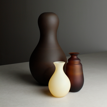 XLarge Vase in Chocolate