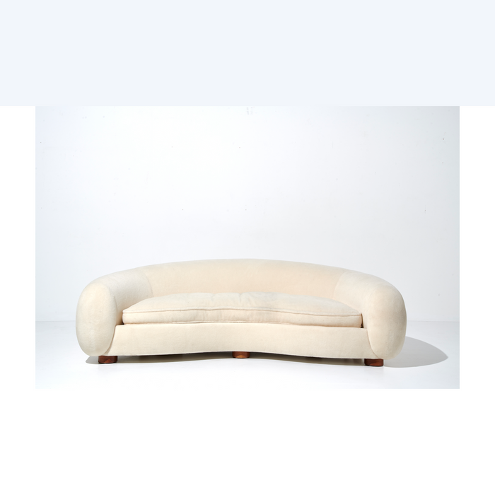 'Polar Bear' Sofa by Jean Royère, 1952 by Laffanour Galerie Downtown ...