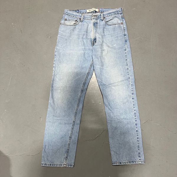 Holiday x Vintage Levi's 505 Regular Fit Jeans