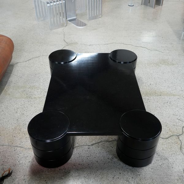 WT-G1 Tonn Table - Lacquer