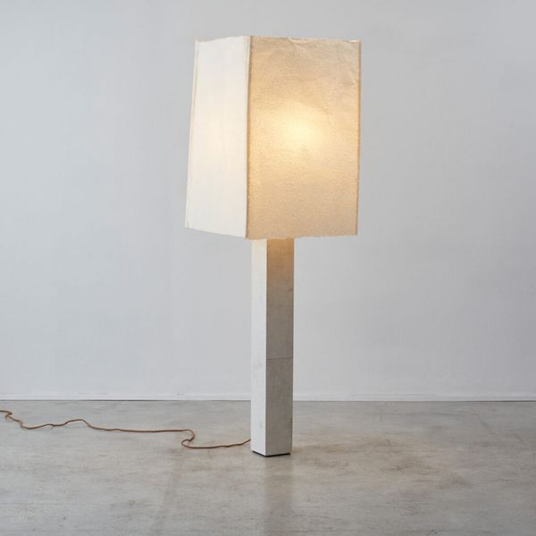 David Horan Paper Floor light Béton Brut, UK, 2022