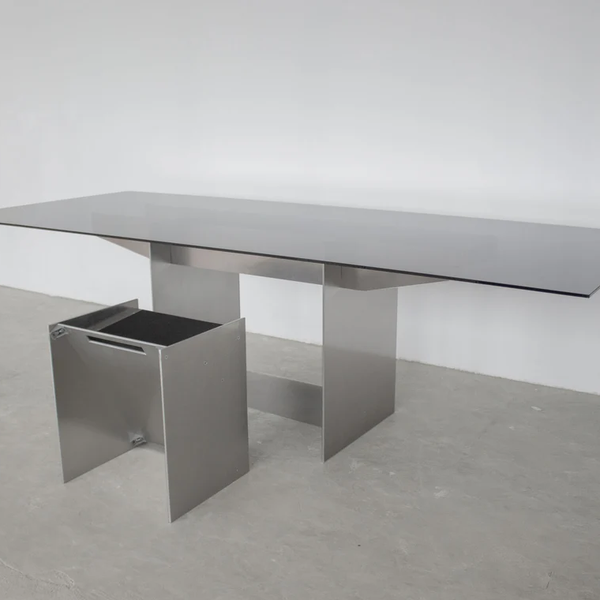 Pillar Table