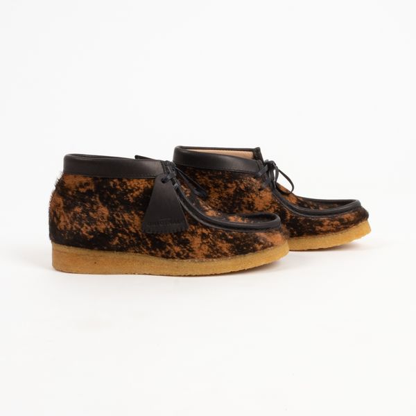 Clarks Wallabee Boot in Premium Hair Tortoise Shell Print