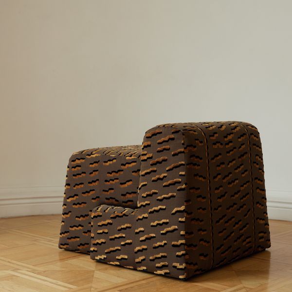 Valun Lounge Chair