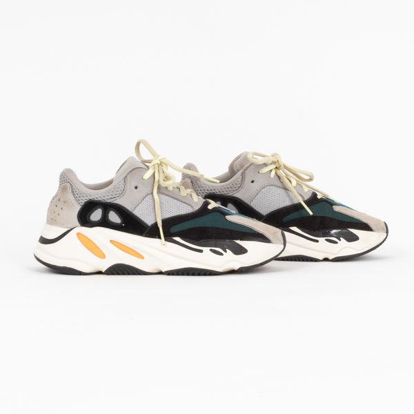 Adidas Yeezy Boost 700 Wave Runner