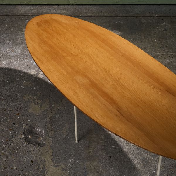 Oval Coffee Table in White Lacquered Forged Steel and Ash Top, Germany. 1960s