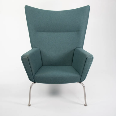 Dark Green Wing Lounge Chair by Hans Wegner for Carl Hansen, 2020