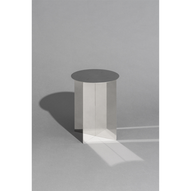 NM05.3 Stool / Side Table