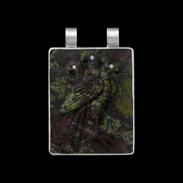 SAMDUMAE PENDANT