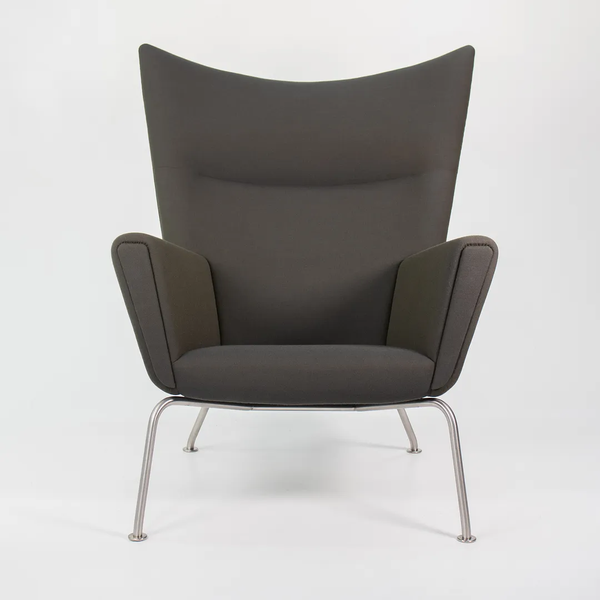 Grey Wing Lounge Chair by Hans Wegner for Carl Hansen, 2020