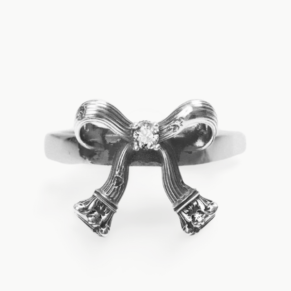 Corinthian Bow Icon Ring - Natural Diamonds
