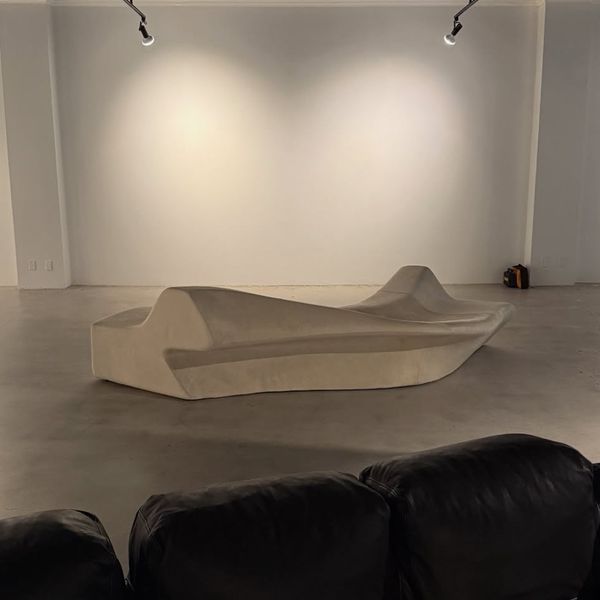 Moraine Sofa