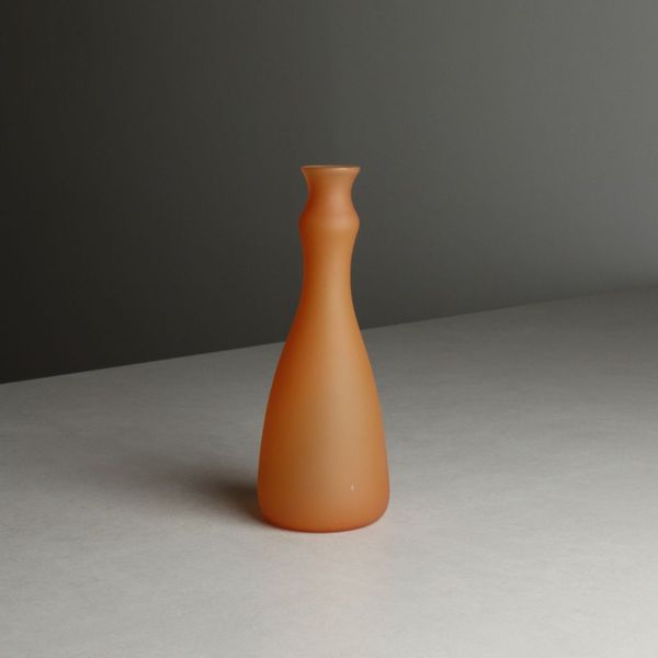 Bucky's Flowers x Medium Vase in Butternut
