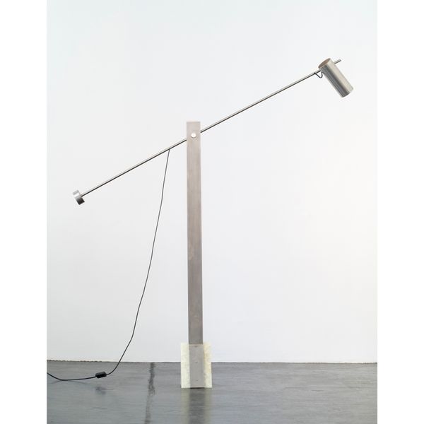 DN_S2502 Triangle Floor Lamp