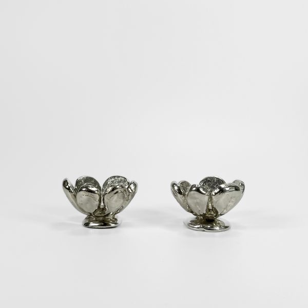 FLWR Eggcups