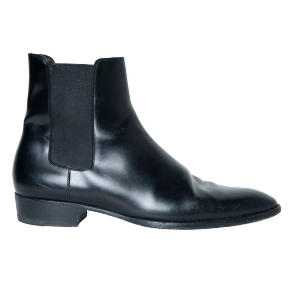 Saint Laurent Black Leather Chelsea Boots