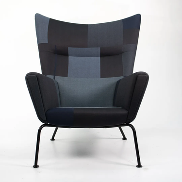 Grey Patterned Wing Lounge Chair by Hans Wegner for Carl Hansen, 2020