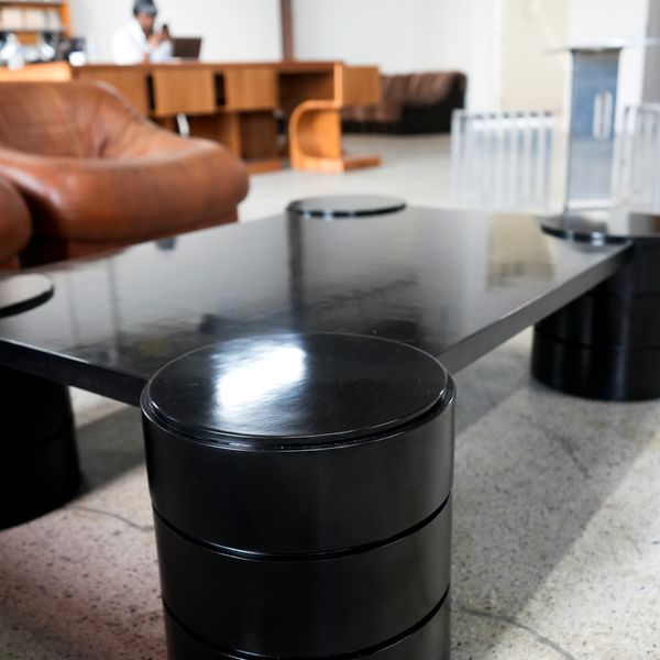 WT-G1 Tonn Table - Lacquer