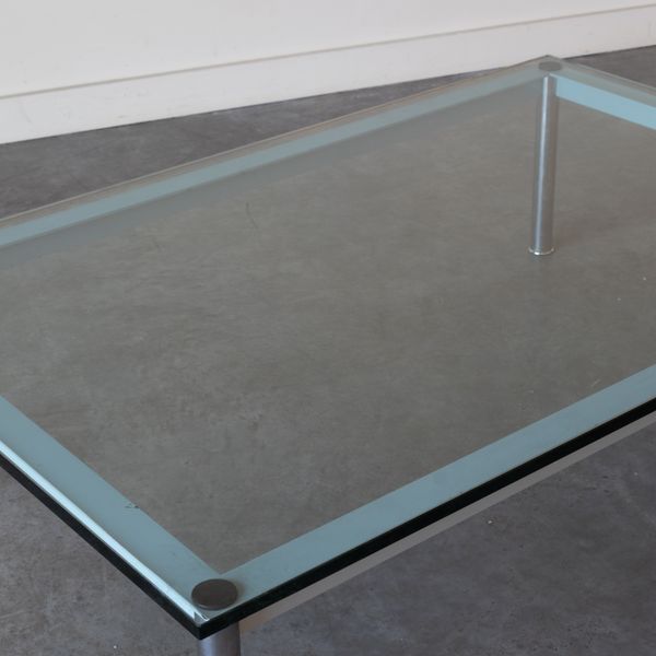 LC10-P Coffee Table By Le Corbusier, Charlotte Perriand, and Pierre Jeanneret for Cassina