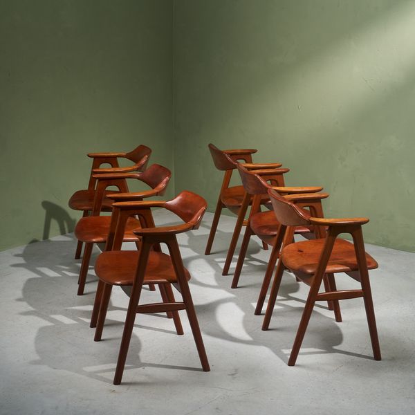 Set of 6 Dining Chairs with Armrest in Teak and Original Cognac Leather by Erik Kirkegaard, Denmark, 1952