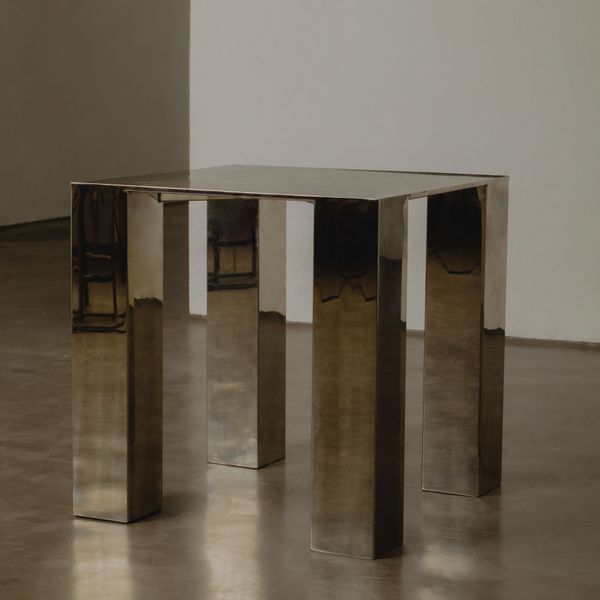Continente Side Table