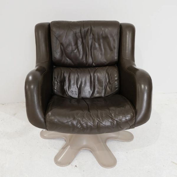 Brown Lounge Chair by Yrko Kukkapruo for Haimi