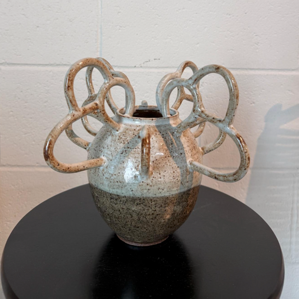 Vase 4