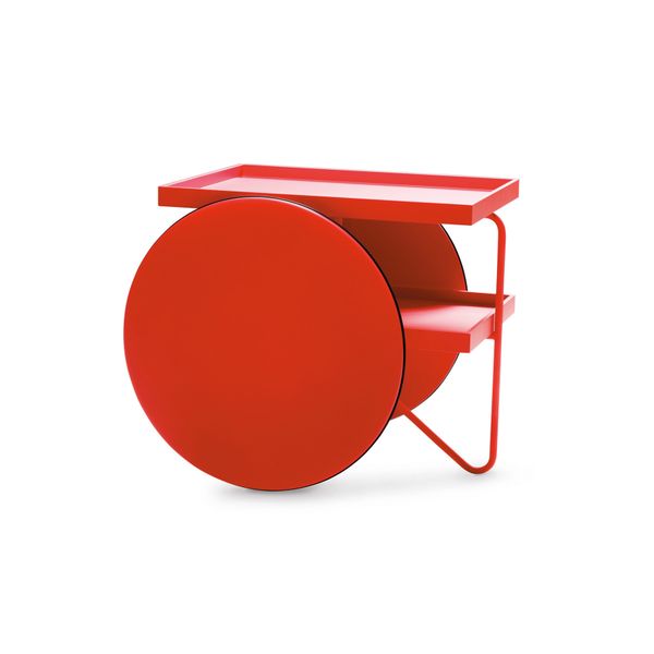 Red Chariot Tray and Castors