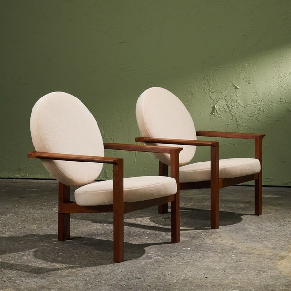 Pair of Three-Legged Easy Chairs in Teak by Sitamo, Denmark